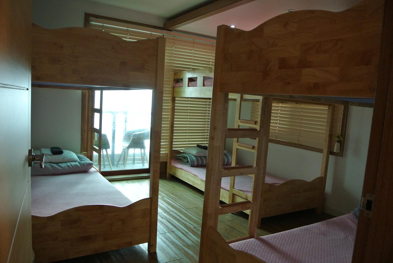 My Mother Guesthouse 济州市 外观 照片